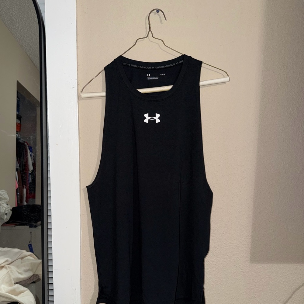 Under Armour Women's Black Muscle Tee
